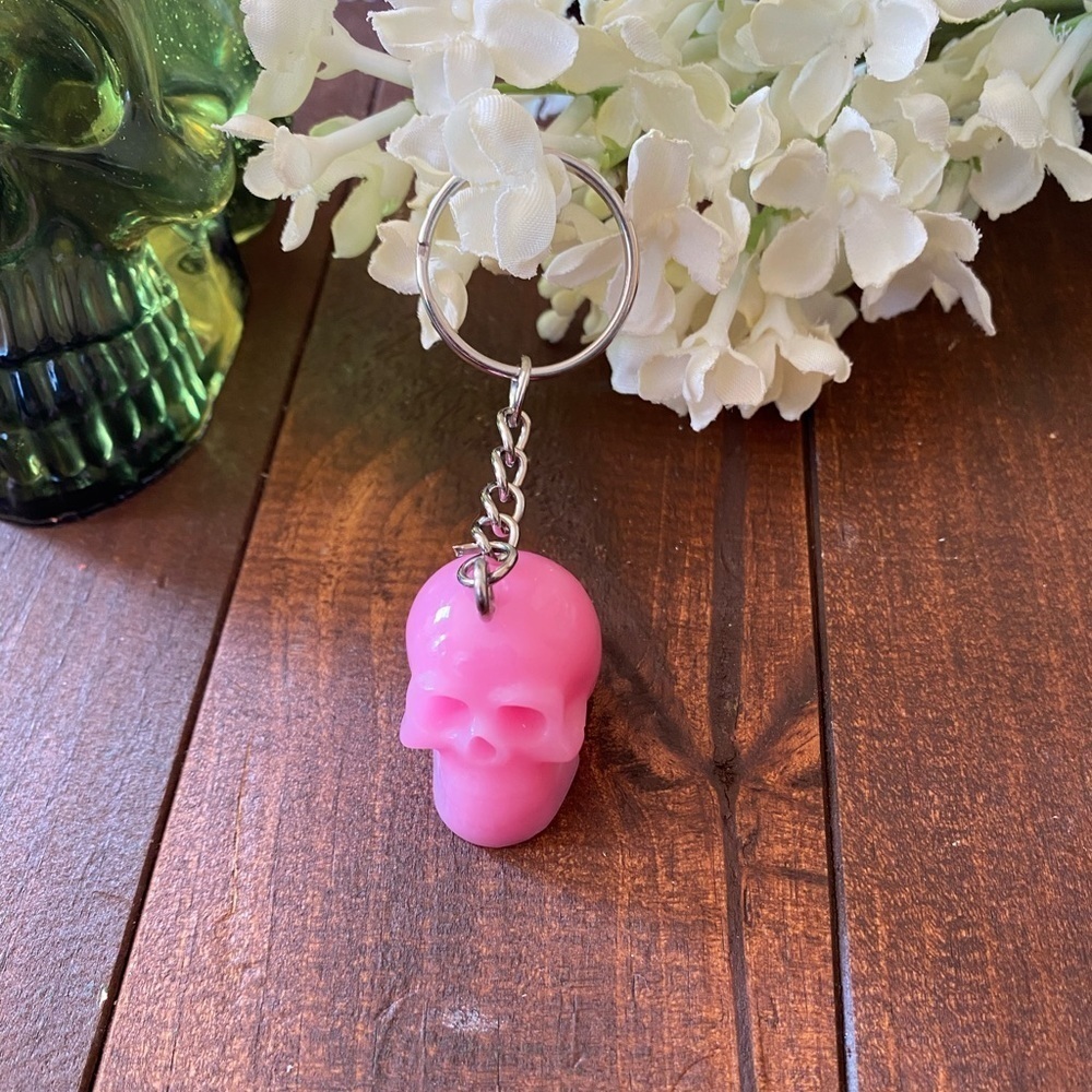 Handcrafted Resin Bubblegum Pink Skull 3” Keychain Gothic Backpack Bag Charm NEW